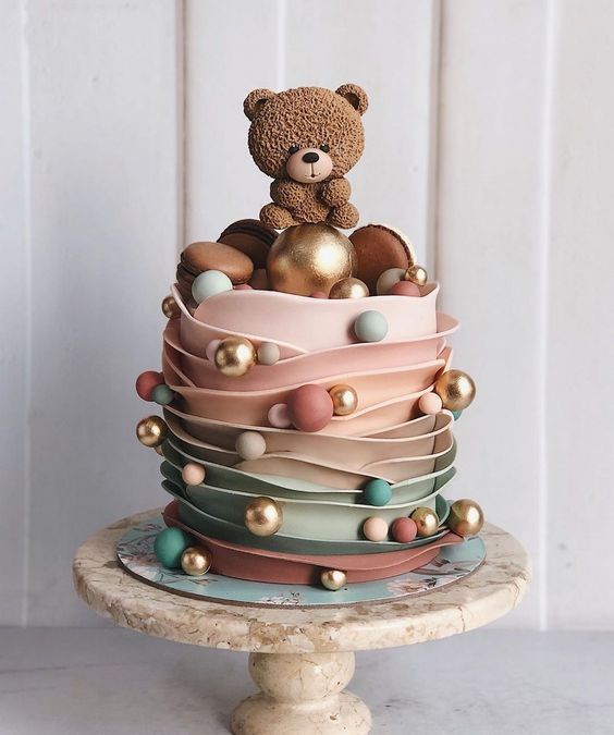 bear cake
